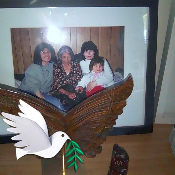 Meet your Posher, Elizabeth - Picture 1 of 1